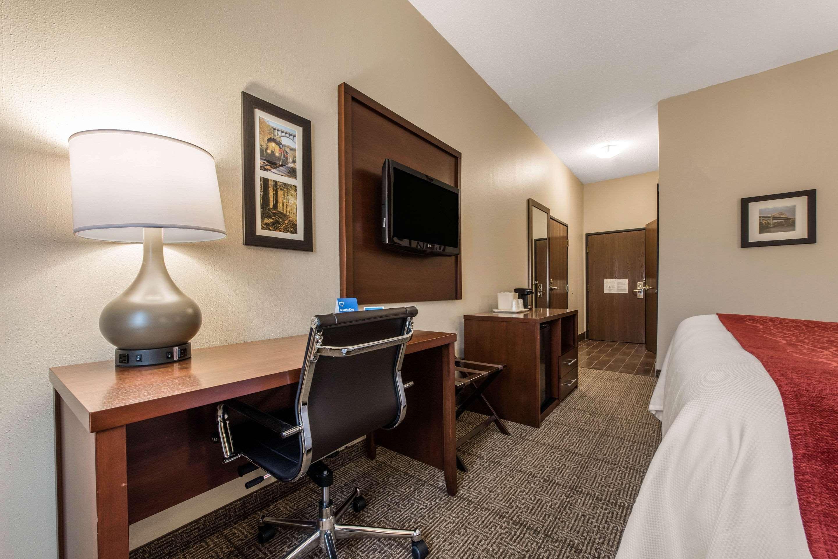 Comfort Inn & Suites Streetsboro - Kent Kültér fotó