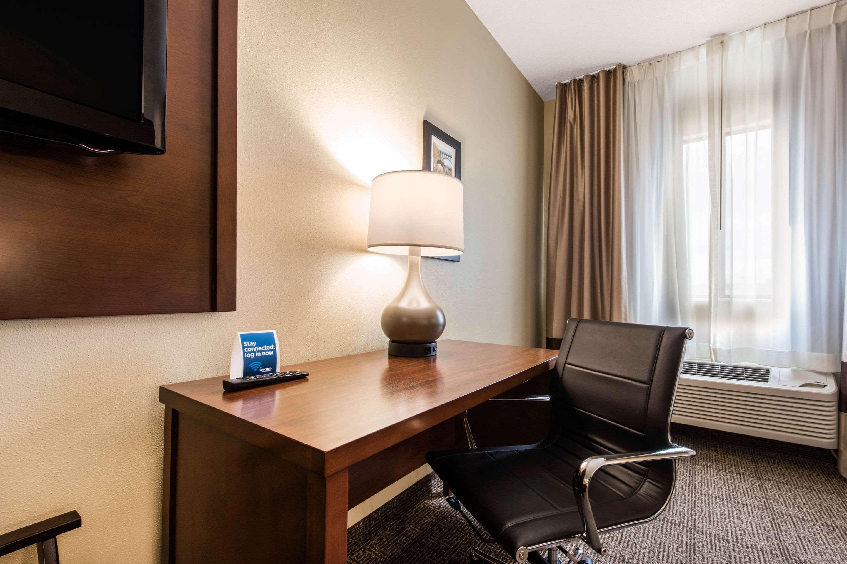 Comfort Inn & Suites Streetsboro - Kent Kültér fotó