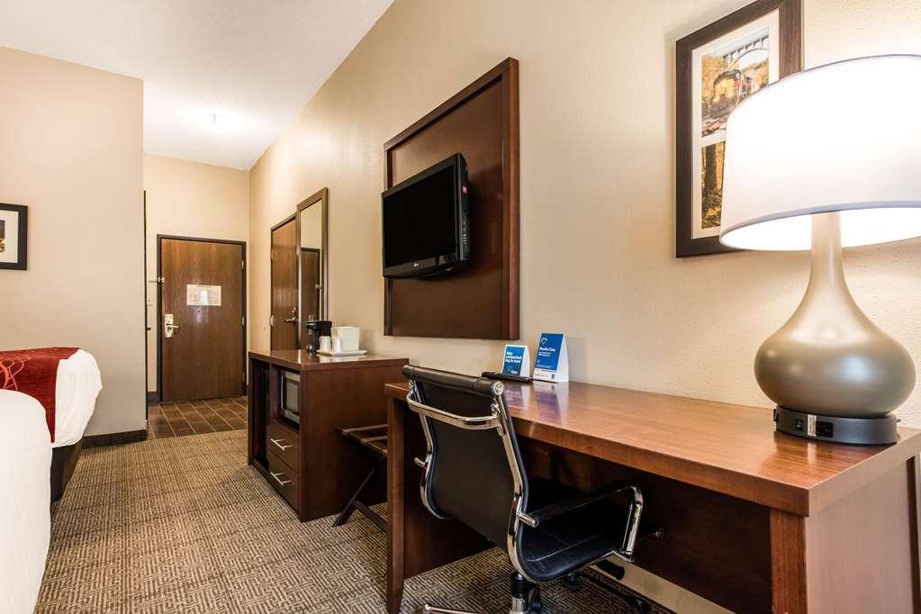 Comfort Inn & Suites Streetsboro - Kent Szoba fotó